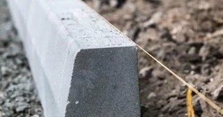 Установка бордюров для тротуарной плитки в Архангельске - цена от 822 руб.