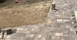 Профессиональная укладка тротуарной плитки на клей в Архангельске в октябре