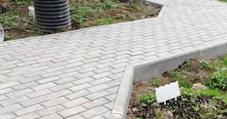 Профессиональная укладка брусчатки в Архангельске в октябре