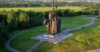 Благоустройство памятников в Архангельске от 925 руб. – компания ТротуарнаяПлитка